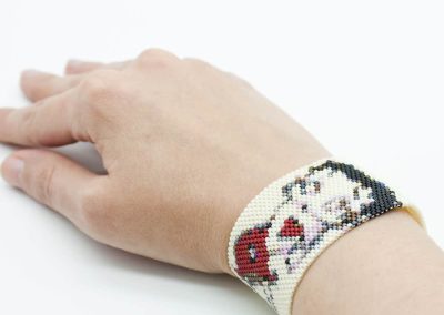 Pulsera betty boop puesta